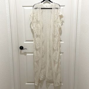 Boutique Ivory Short Sleeve Open Front Long Duster Lace Cardigan